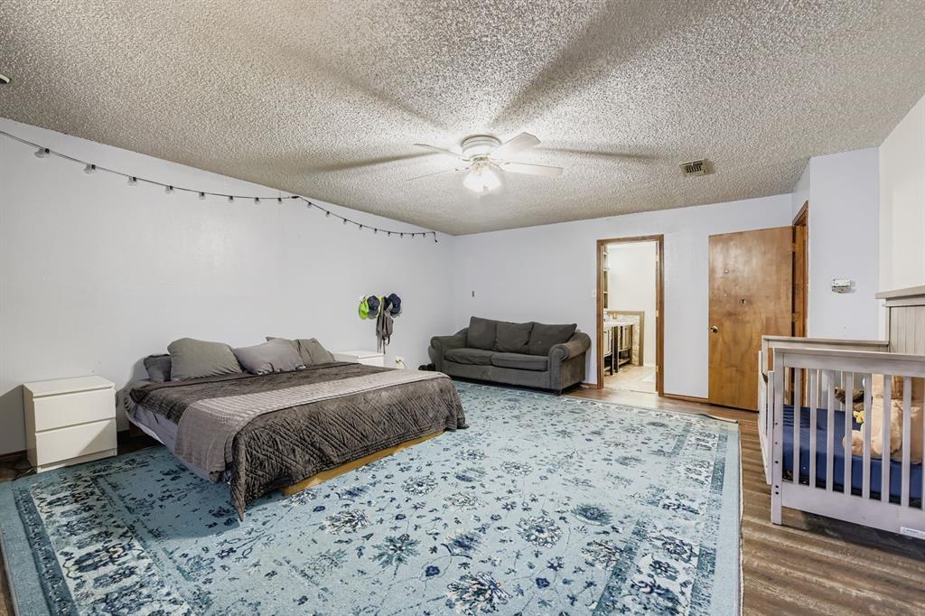 3415 Yellowstone Drive Property Photo 15