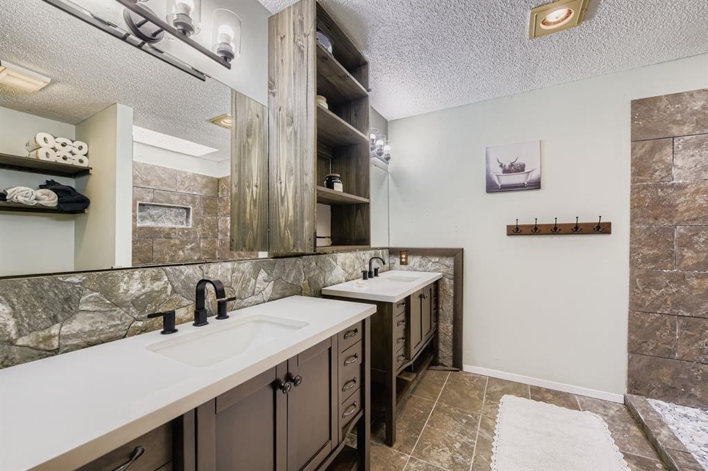 3415 Yellowstone Drive Property Photo 16