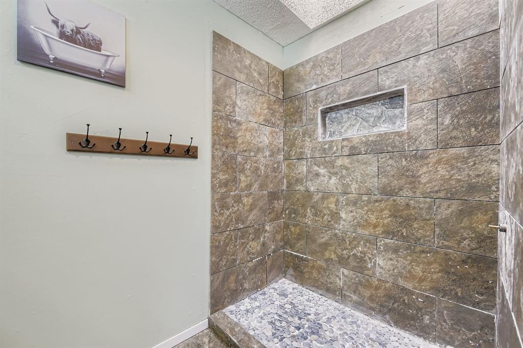 3415 Yellowstone Drive Property Photo 17