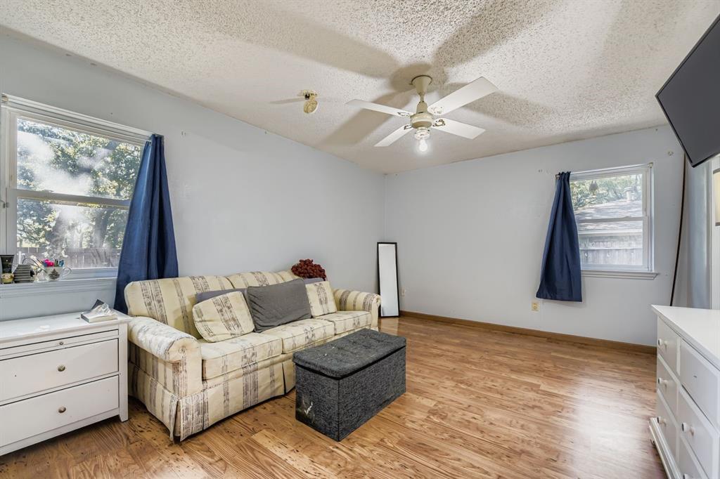 3415 Yellowstone Drive Property Photo 18