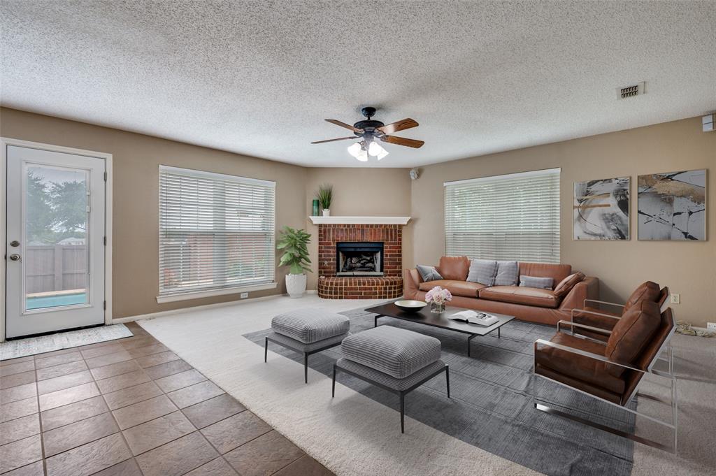 2400 Covington Drive Property Photo 8