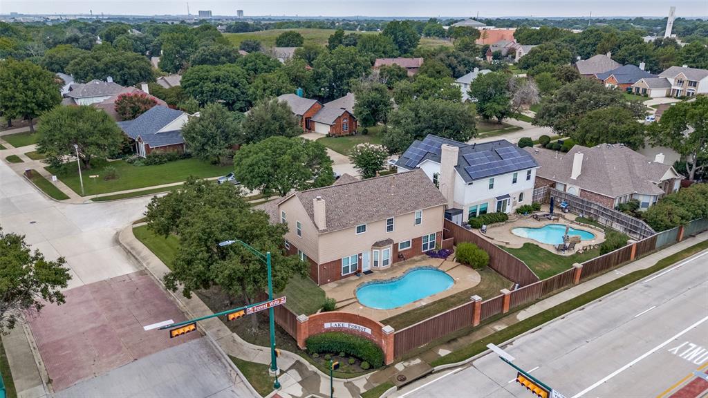 2400 Covington Drive Property Photo 29