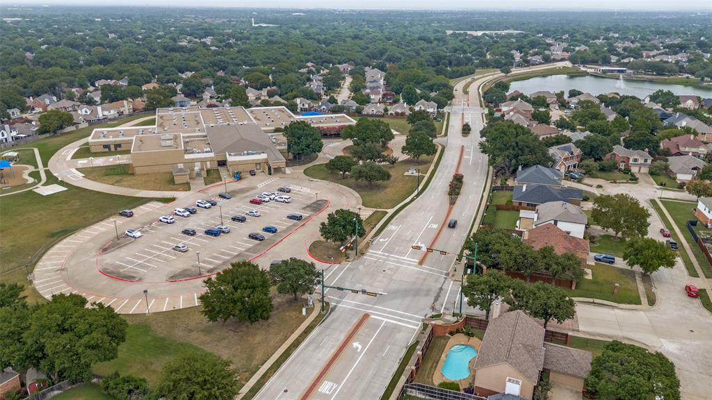 2400 Covington Drive Property Photo 31