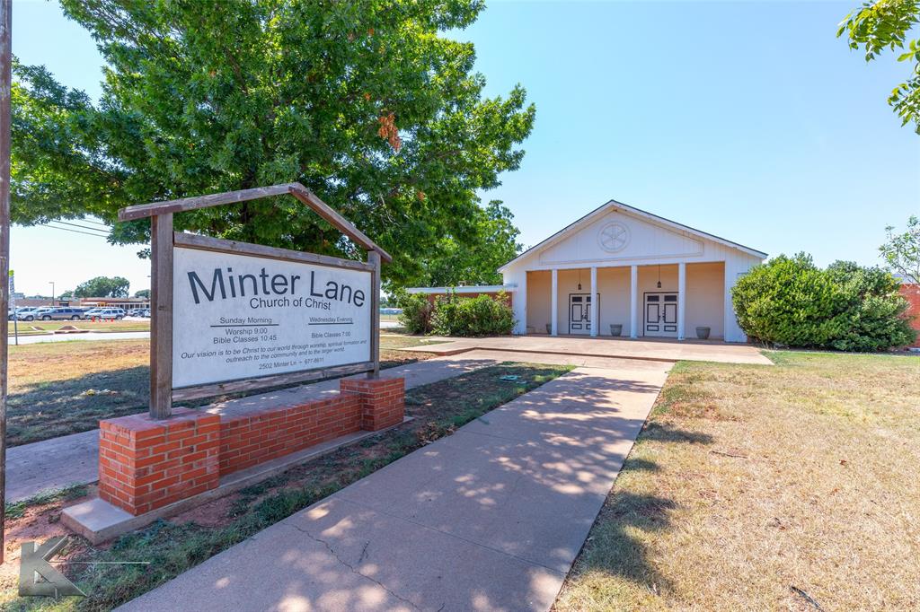 2502 Minter Lane Property Photo 3
