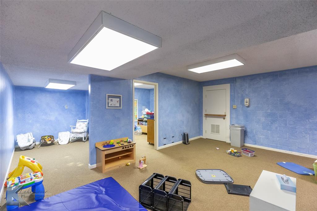 2502 Minter Lane Property Photo 19