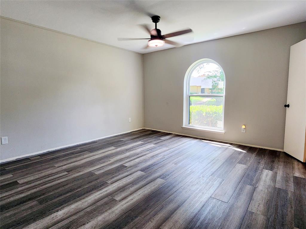 338 Wildbriar Drive Property Photo 15