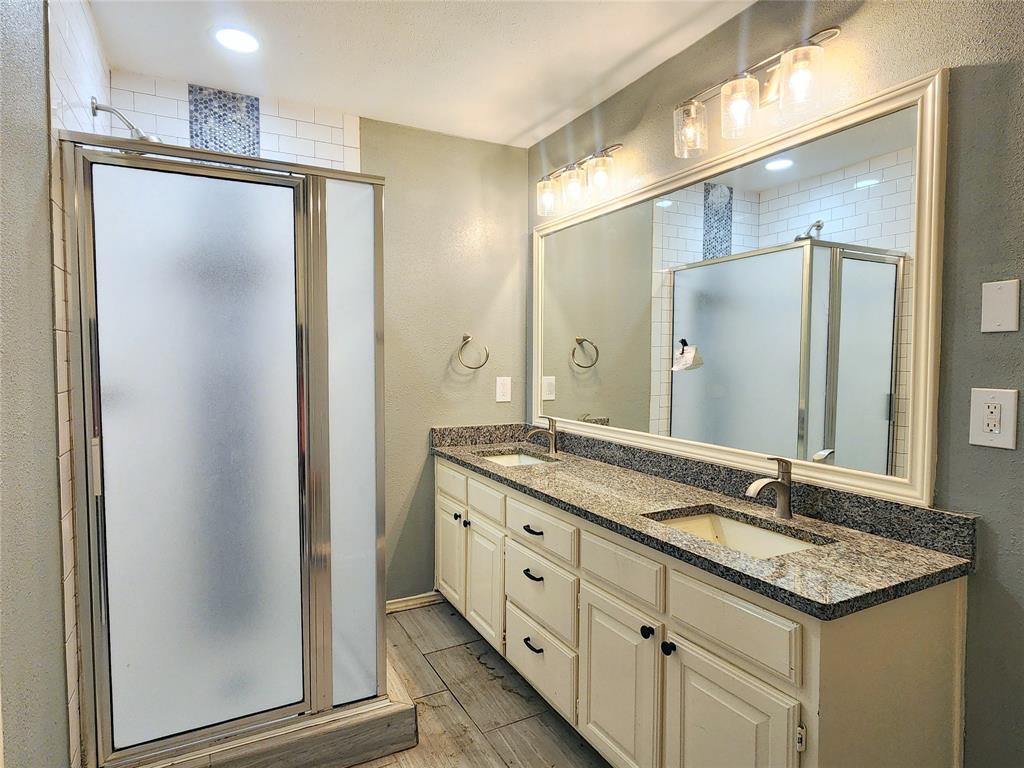 338 Wildbriar Drive Property Photo 18