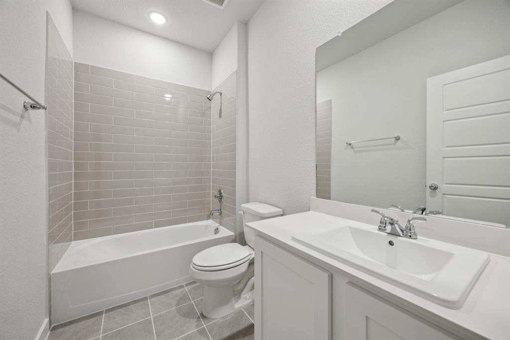 704 Pine Beach Drive Property Photo 25