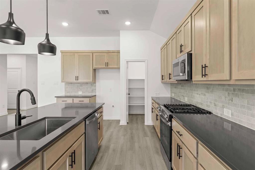 1536 Bushman Lane Property Photo 13