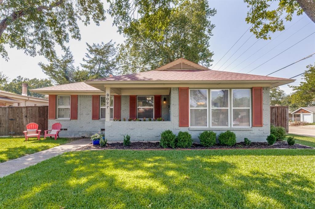 9027 Liptonshire Drive Property Photo 1