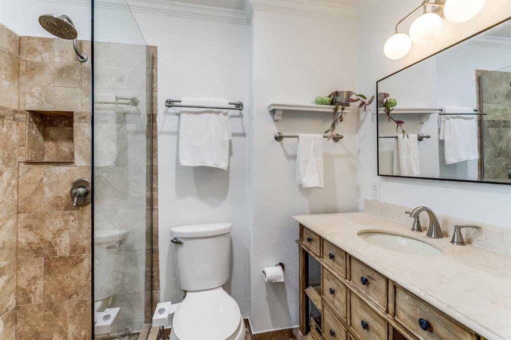 9027 Liptonshire Drive Property Photo 14