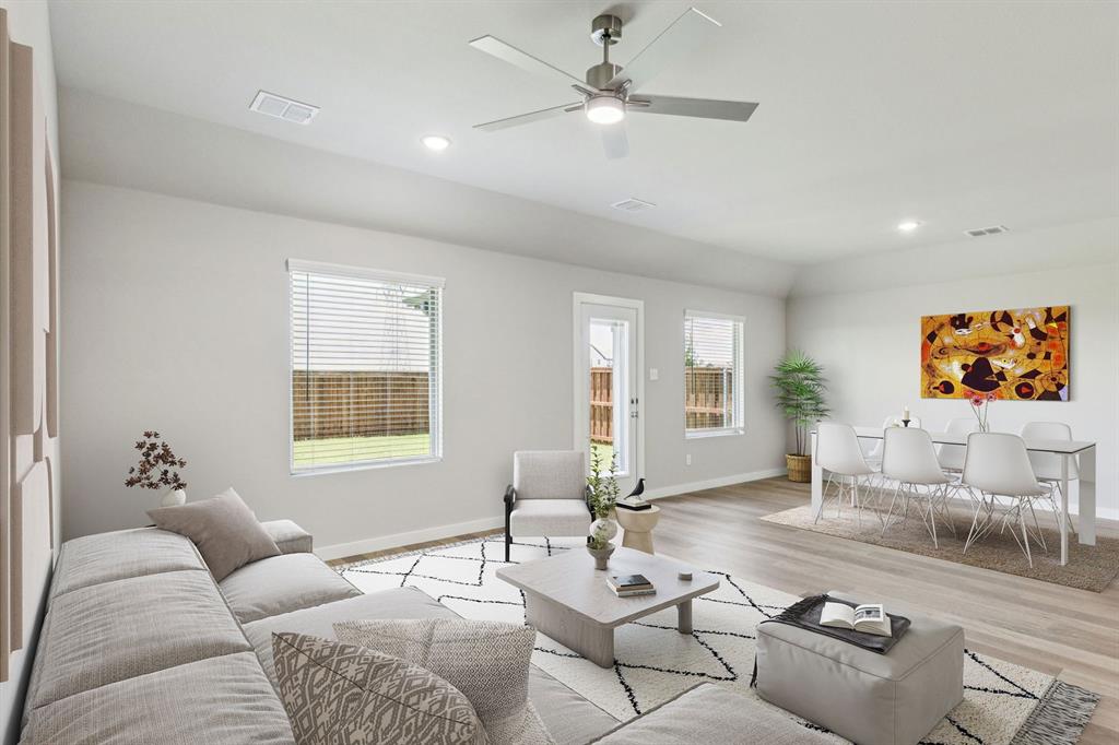 605 Whispering Winds Trail Property Photo 11