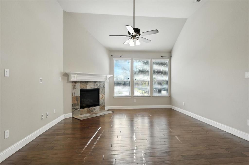 632 Shadow Glen Lane Property Photo 10