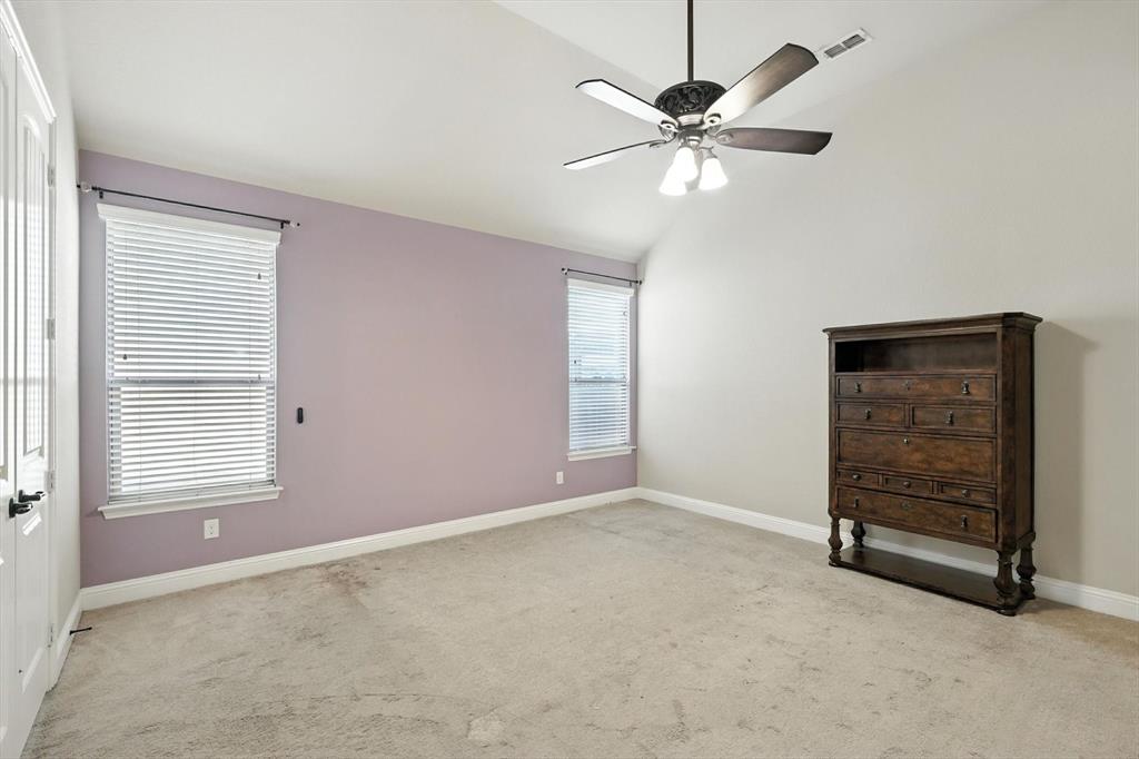 632 Shadow Glen Lane Property Photo 21