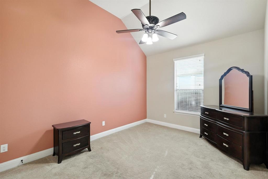 632 Shadow Glen Lane Property Photo 27