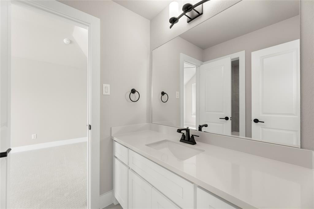 12054 Willow Manor Lane Property Photo 24