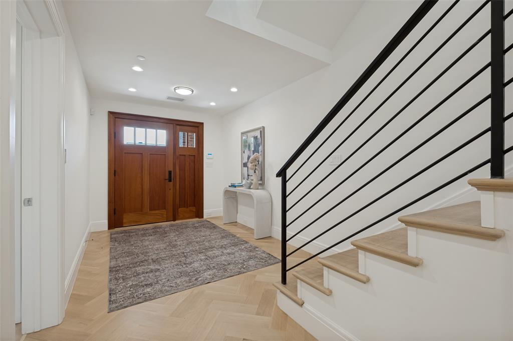 3420 Lovers Lane A Property Photo 3