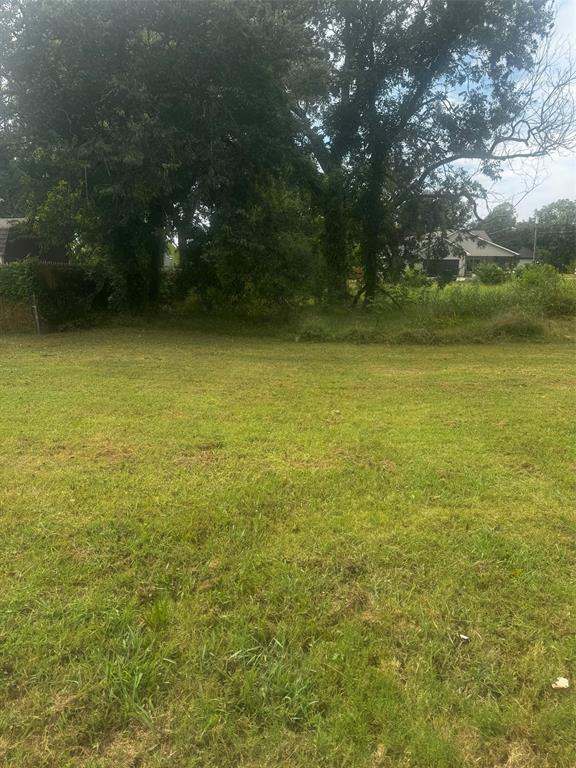105 S Brazos Avenue Property Photo 4