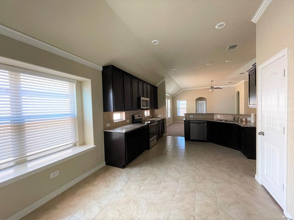 4709 River Edge Place Property Photo 9