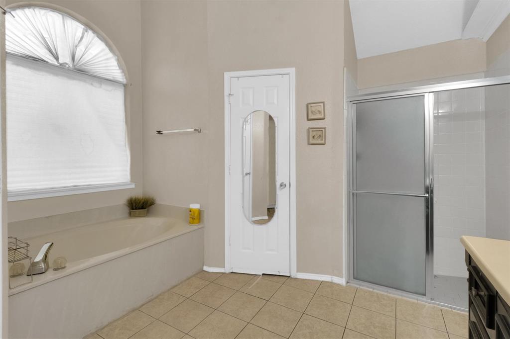 2839 Linden Lane Property Photo 14