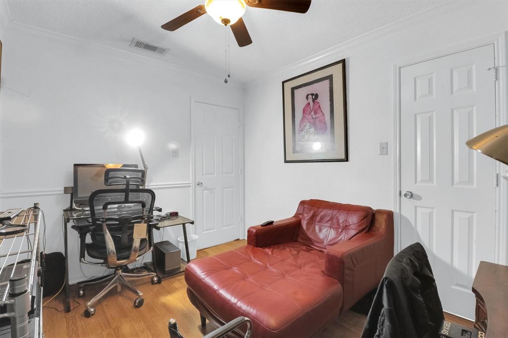 2839 Linden Lane Property Photo 19