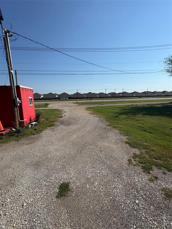 1810 Fm 1187 Property Photo 8