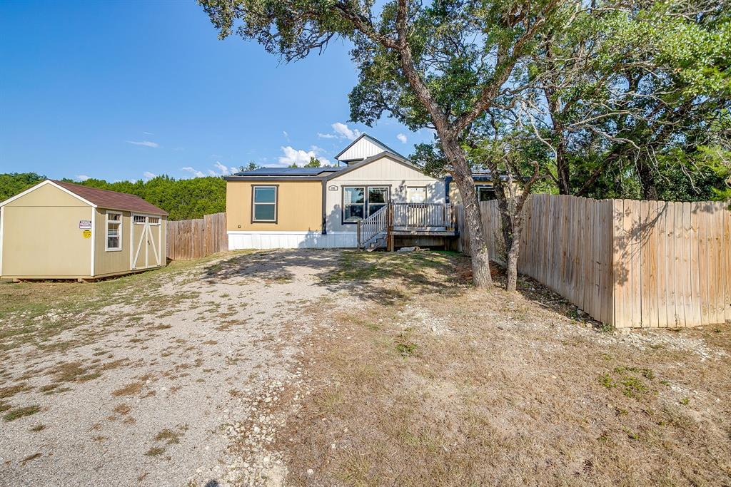 900 Tree Drive Property Photo 2