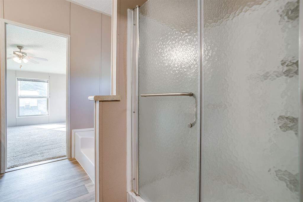 900 Tree Drive Property Photo 25