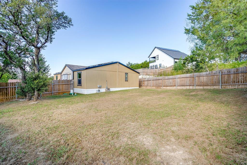 900 Tree Drive Property Photo 38