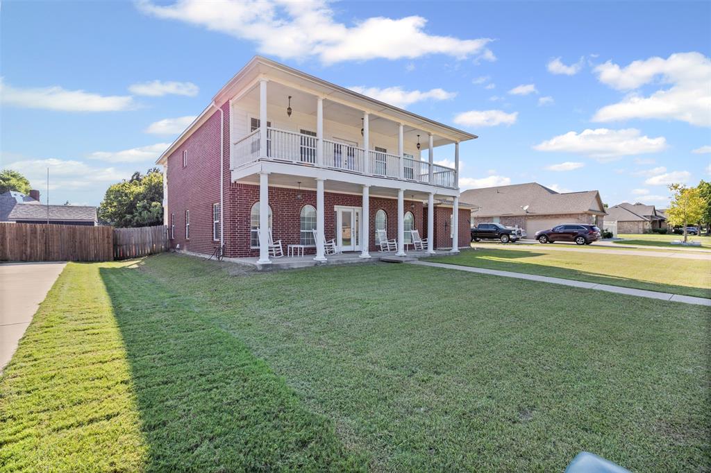 905 Royse Ridge Road Property Photo 1