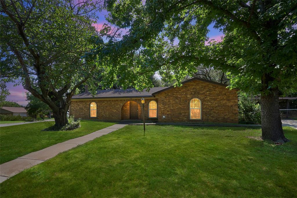 220 Short Street Property Photo 1