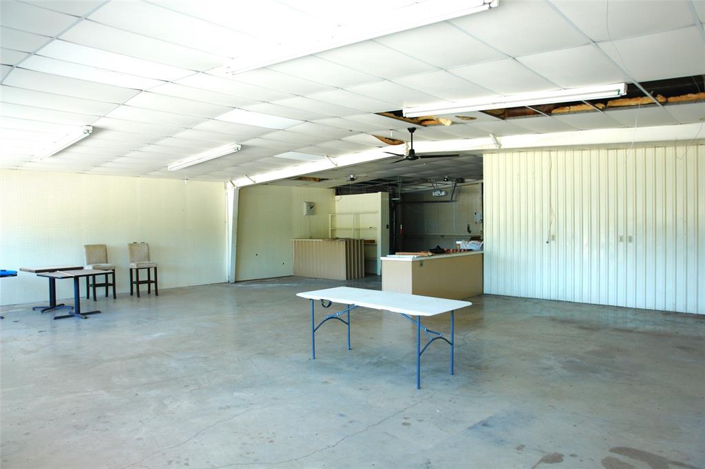 705 N Commercial Property Photo 7