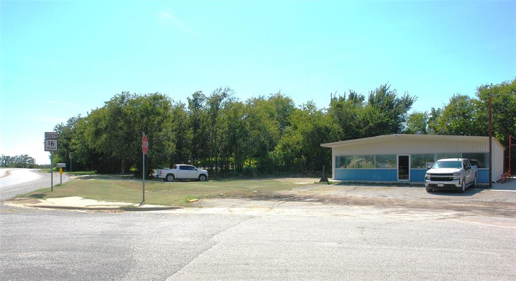705 N Commercial Property Photo 12