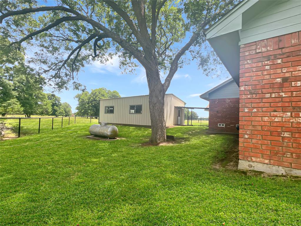 695 County Road 1210 Property Photo 6