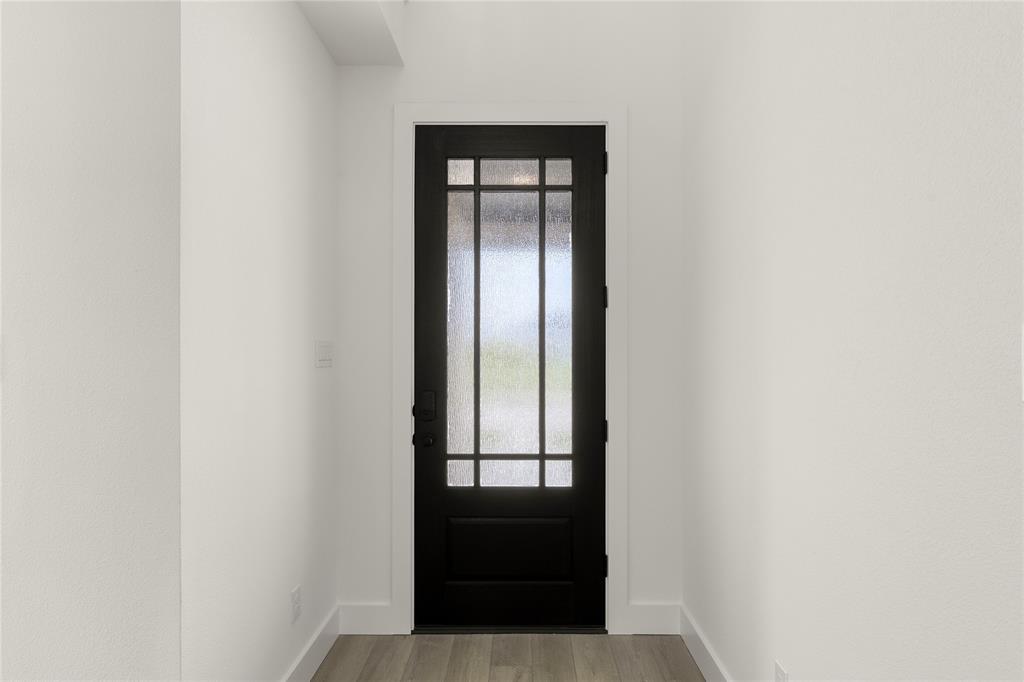 9084 Eureka Trail Property Photo 6