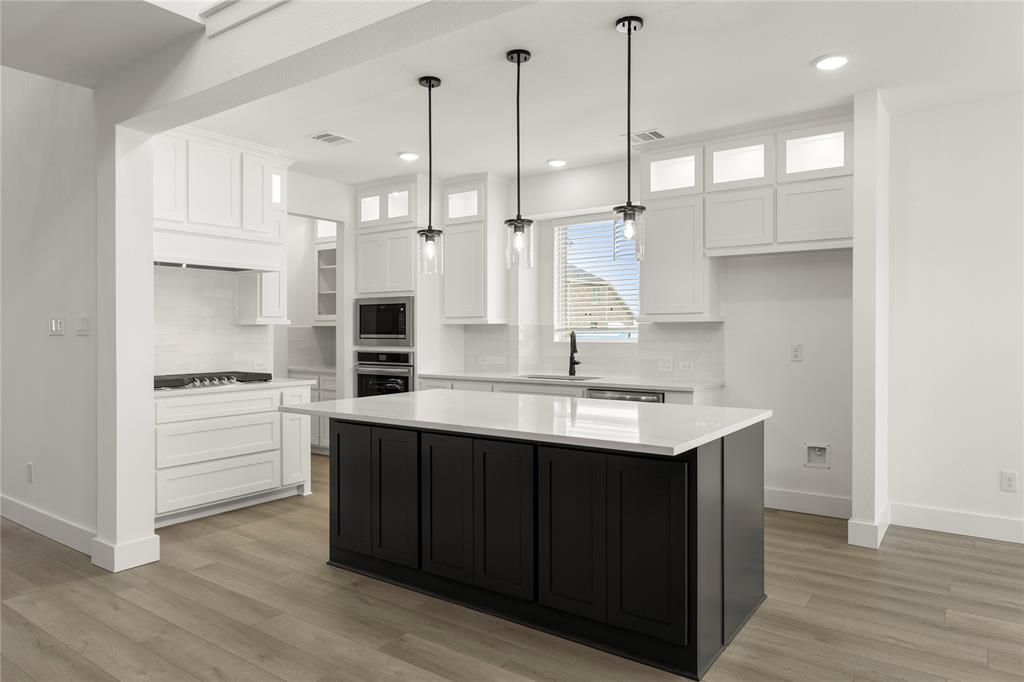 9084 Eureka Trail Property Photo 10