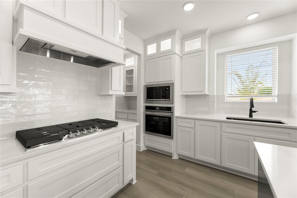 9084 Eureka Trail Property Photo 12