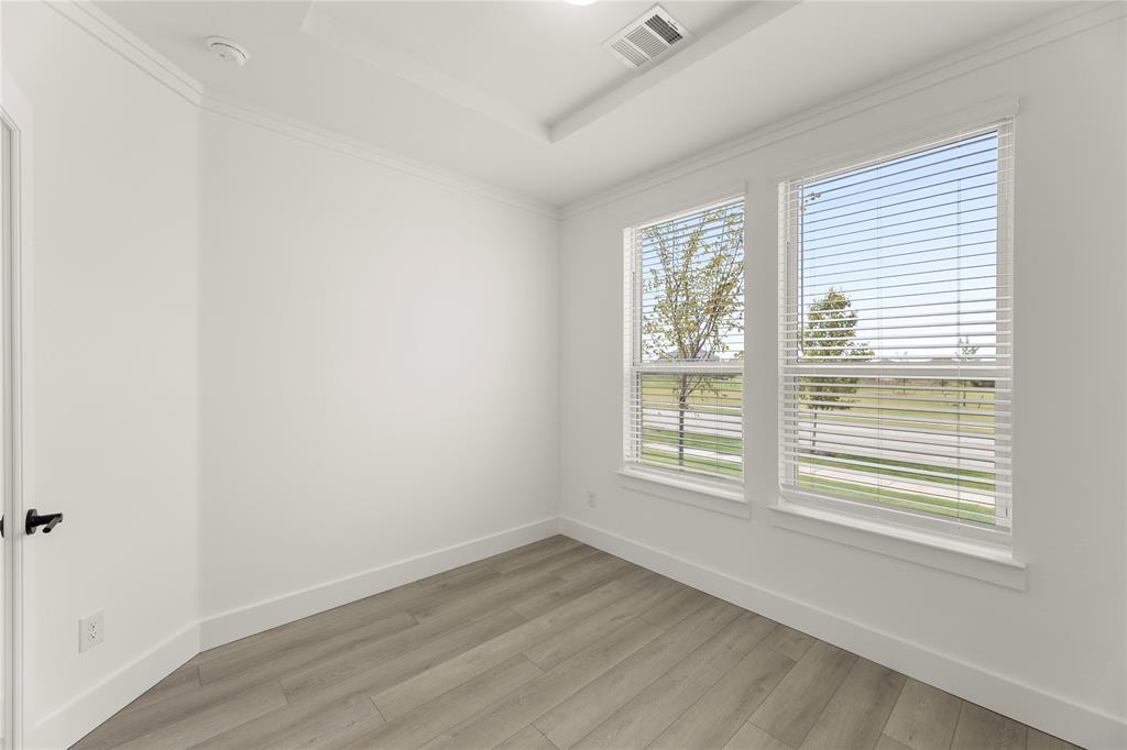 9084 Eureka Trail Property Photo 14