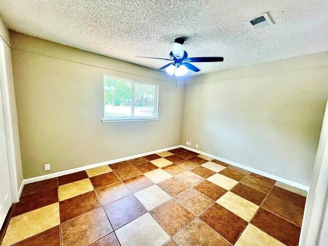 1822 Vine Street Property Photo 10