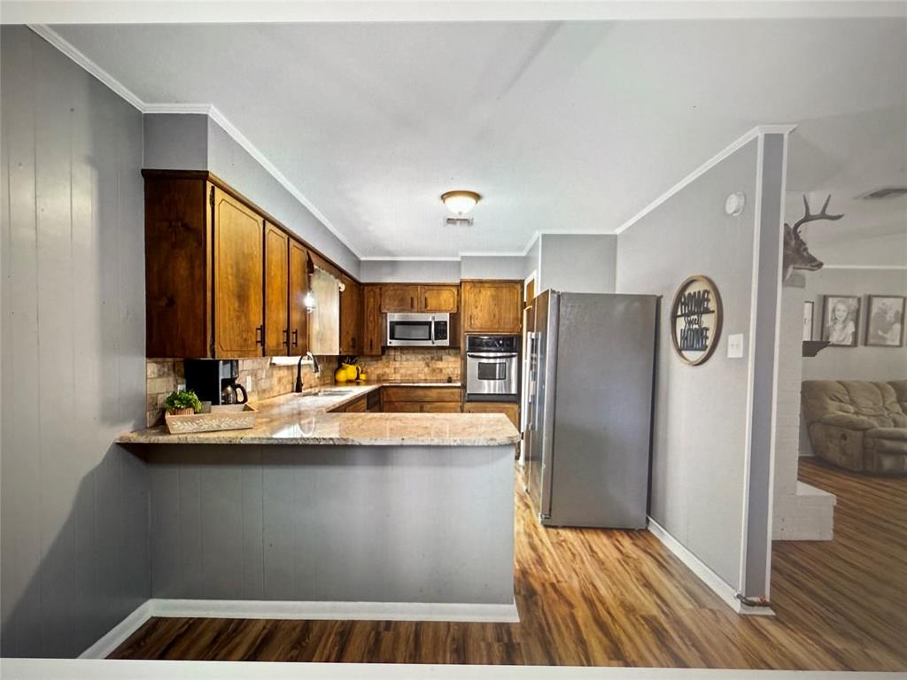 521 Wood Property Photo 6