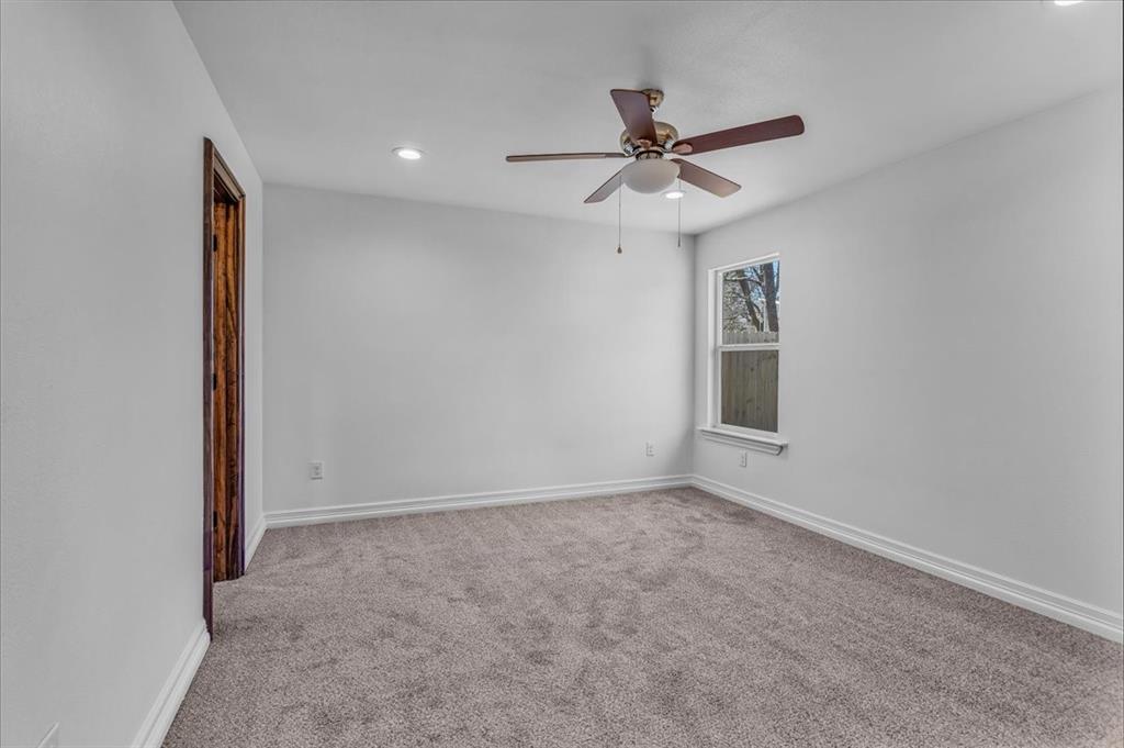 716 N Harrison Avenue Property Photo 15