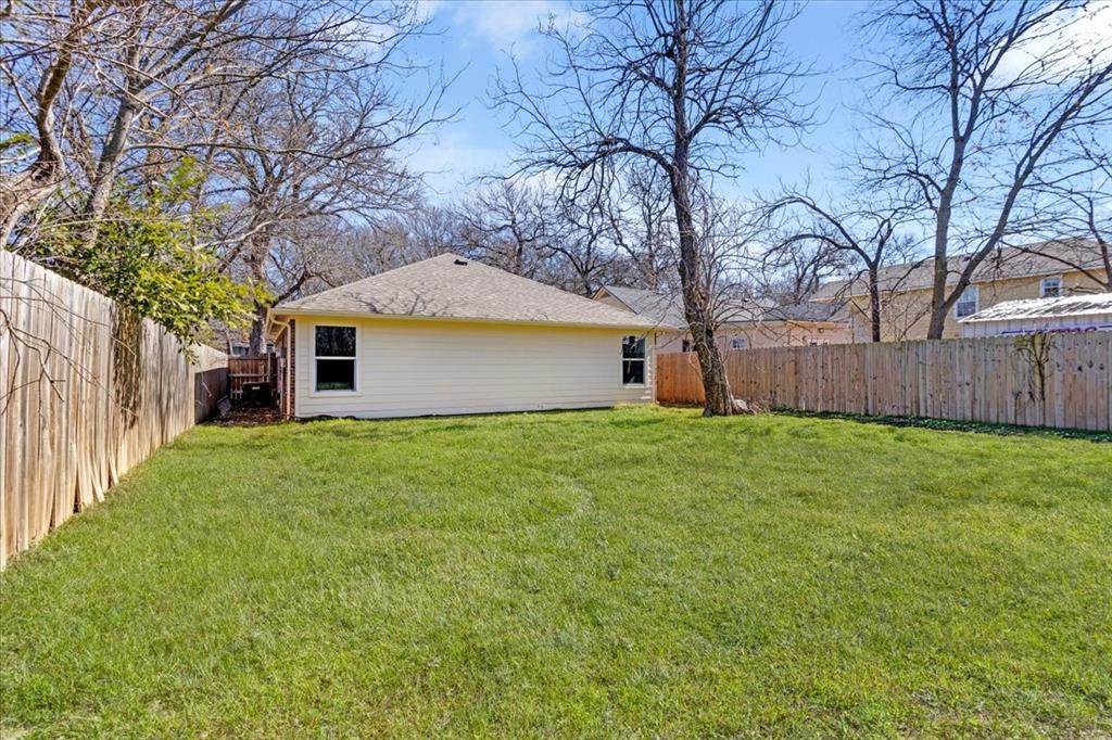 716 N Harrison Avenue Property Photo 16