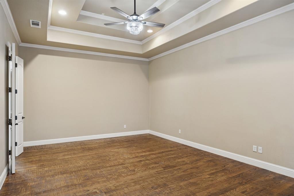 1725 Adalina Drive Property Photo 7