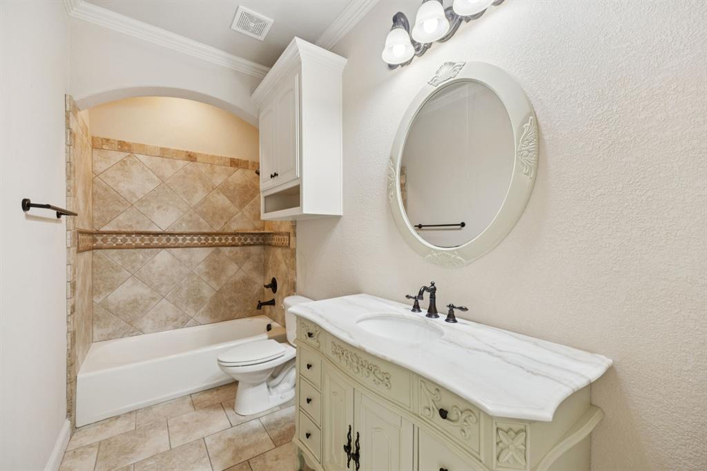 1725 Adalina Drive Property Photo 18