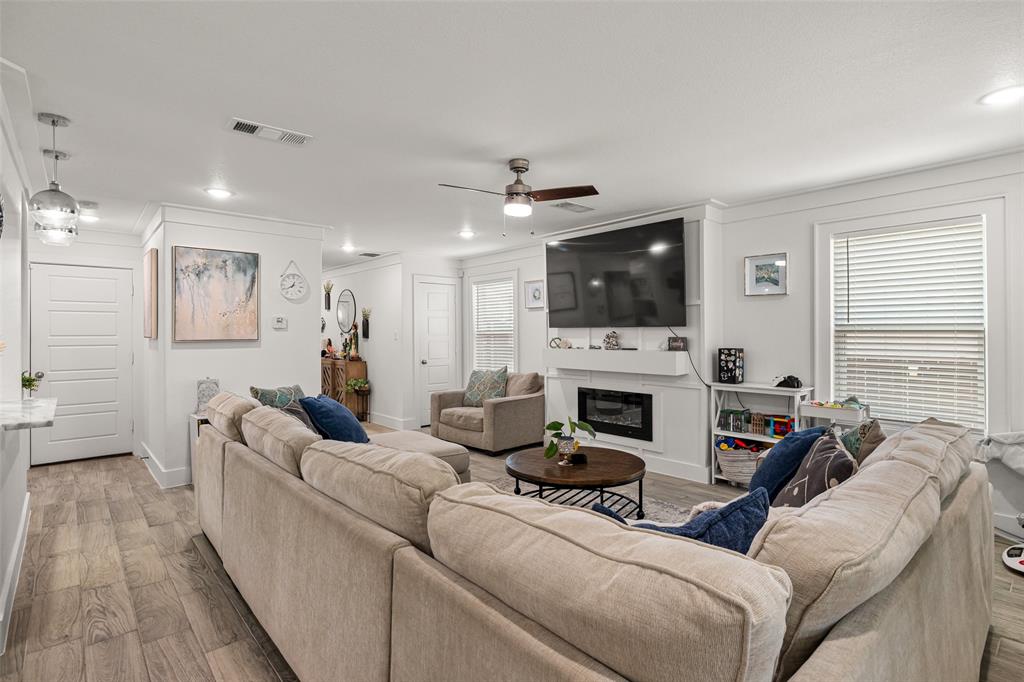 3516 Mulberry Drive Property Photo 6