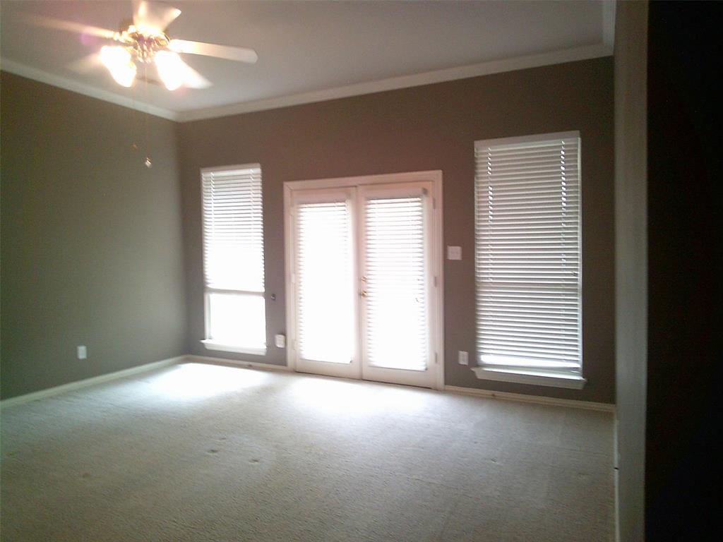 1613 Stone Crest Drive Property Photo 8