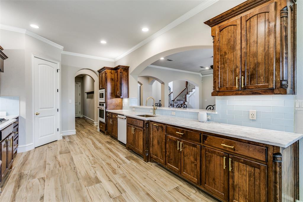 1101 Verona Way Property Photo 15