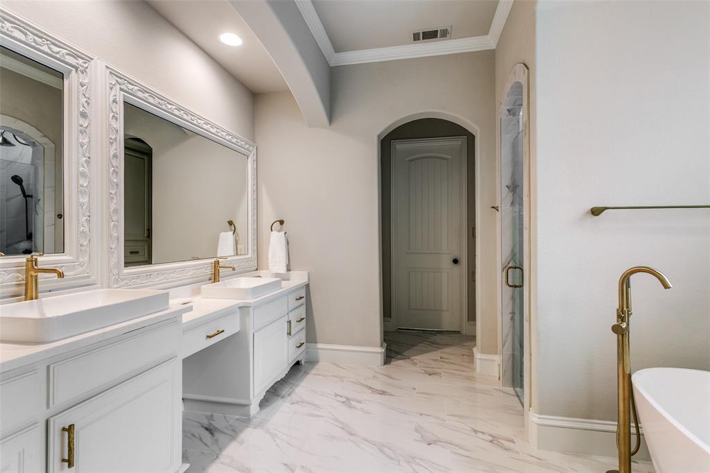 1101 Verona Way Property Photo 22