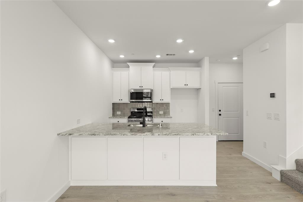 1829 Azalea Property Photo 6