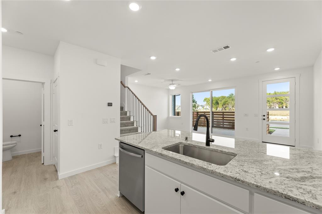 1829 Azalea Property Photo 8